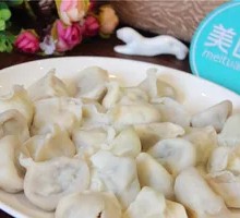 Pork and Sauerkraut Dumplings