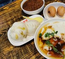 小米红枣枸杞粥