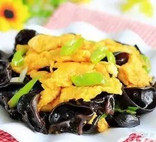 Scallion Black Mushroom Egg