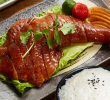 卤汁鸡腿饭