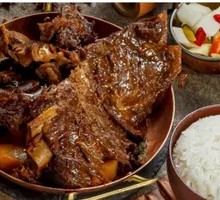 Sauce-Flavored Spare Ribs Rice