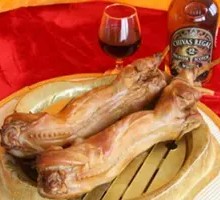 La Chang Brand Smoked Rabbit