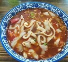 Tomato and Egg Knife-Sliced Noodles