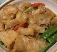 Fish Bladder and Pig Trotter Stew