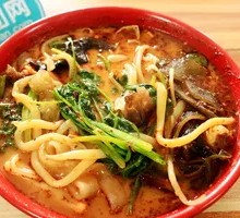 Knife-cut Noodles in Spicy Hot Pot