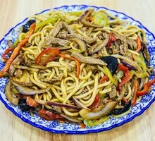 香辣肉丝炒面