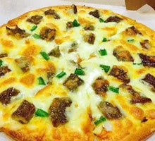 Grilled Meat Pizza