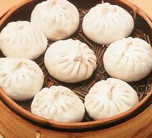 Leek Steamed Dumplings