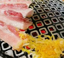 Sour Cabbage with Pork Belly