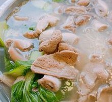 Luo Han Meat Noodle Soup