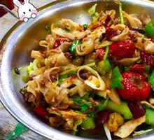 Spicy Fish Bladder Hot Pot