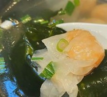 Hand-Pressed Shrimp Slurry Noodles