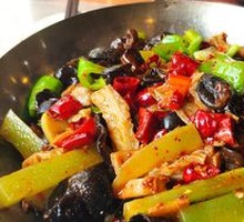 Spicy Pork Intestines Stir-fry