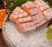Thick-cut Salmon Belly