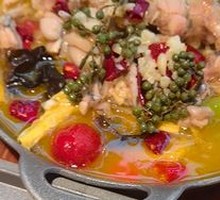 Spicy Frog with Pickled Chili