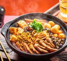 螺蛳鸭掌煲