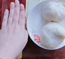Fish Ball and Meat燕 Soup