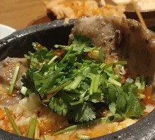 Braised Pork Chop with Potato Noodles in Clay Pot