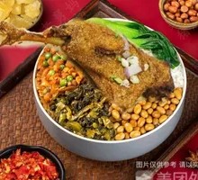 Crispy Duck Leg Rice