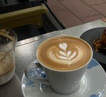 Hot Aussie White
