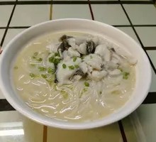 Bean Curd and Mandarin Fish Noodles
