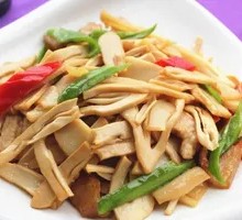 Dried Bamboo Shoots Stir-Fried with Pork