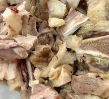 Bone-in Pork Shoulder Meat