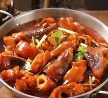 Beef Trotter Hot Pot