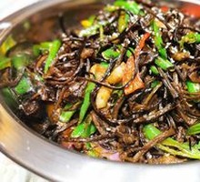 Spicy Tea Tree Mushroom Hot Pot