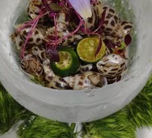 Spicy Wine-Steamed Snail