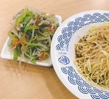 Spicy Beef Noodle Salad
