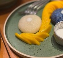 Mango Two-Tone Sticky Rice