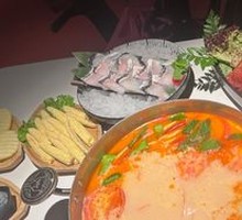 Tom Yum Shrimp Pot