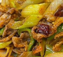 Scallion Stir-Fried Lamb