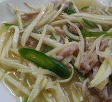 Bamboo Shoots with Shredded Pork