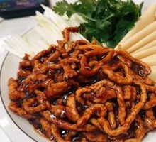 Beijing-style Shredded Pork in Soy Sauce