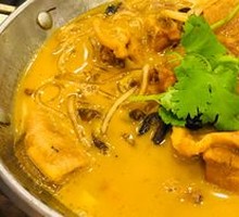 Chicken Stewed with Mushrooms and Vermicelli