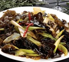 Scallion-braised Black Fungus