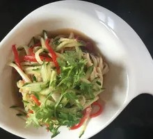 Cold-mixed Enoki Mushrooms