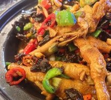 Preserved Vegetable Chicken Feet