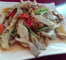 Bamboo Mushroom and Pork Slices