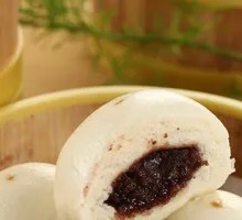 Red Bean Bun