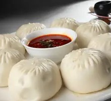 Pan-fried beef buns
