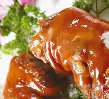Five-Spice Pig Trotters