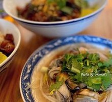 Garlic Stir-Fried Oysters