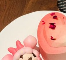 Strawberry Heart Cake