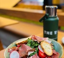 Italian Ham Salad with Grilled Peach