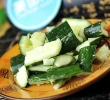 Garlic Cucumber Salad