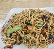 Stir-Fried Beef Noodles