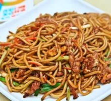 Snow Cabbage and Pork Noodles
